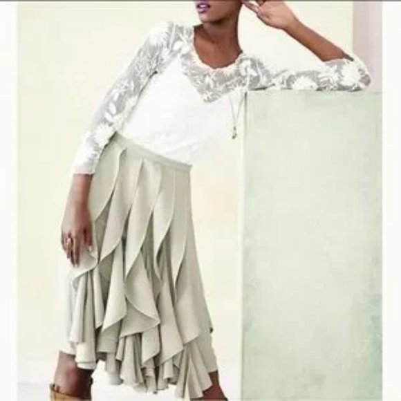 Anthropologie Dresses & Skirts - Anthropologie Varun Bahl Ice Fall Gray Beige Layered Tiered Skirt Retro Sz 0P